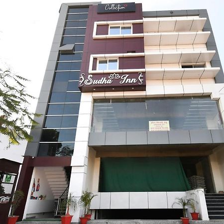 Capital O 70097 Sudha Inn Lucknow Exterior photo